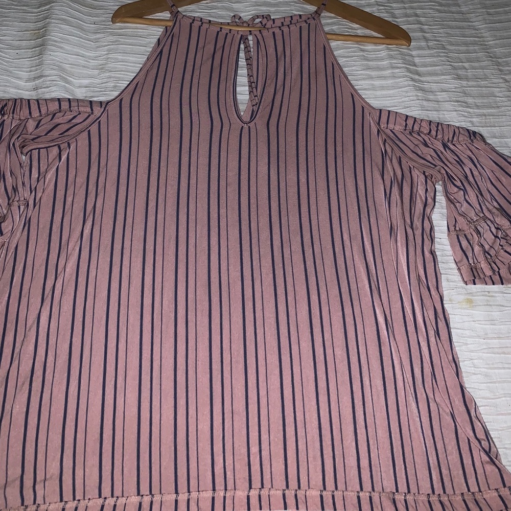 American Eagle Top